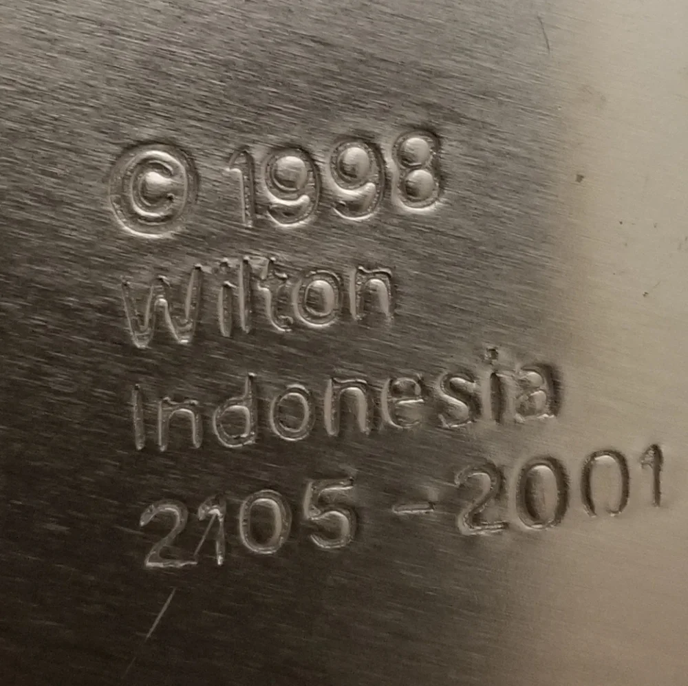 Vintage 1998 Wilton Scarecrow Cake Pan model 2105-2001